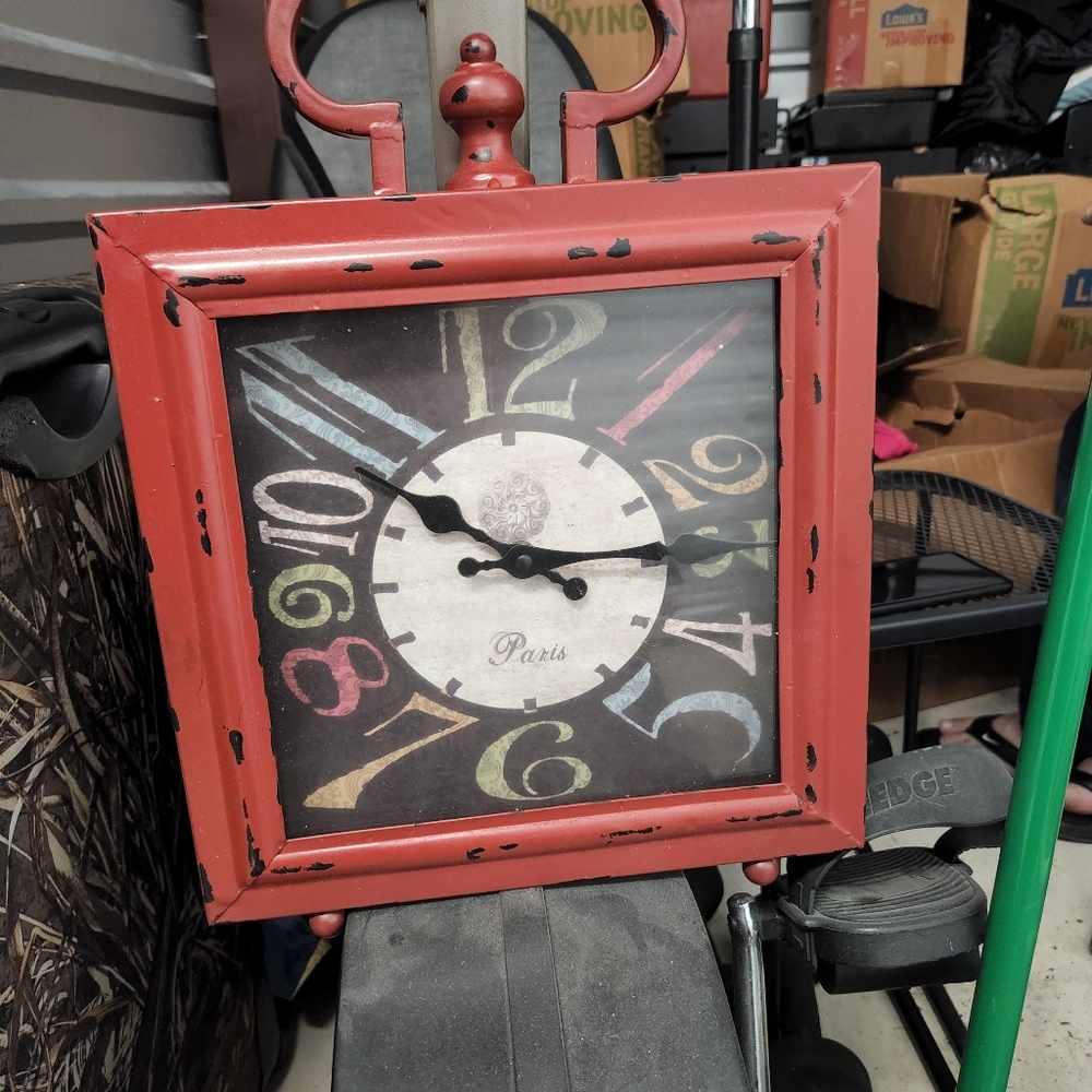 Decorative rustic clock